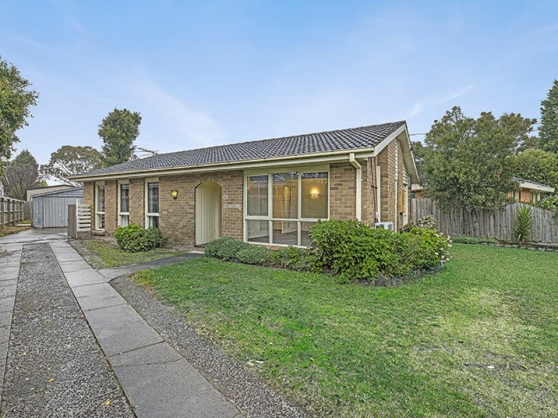 4 Narong Crescent, Knoxfield VIC 3180
