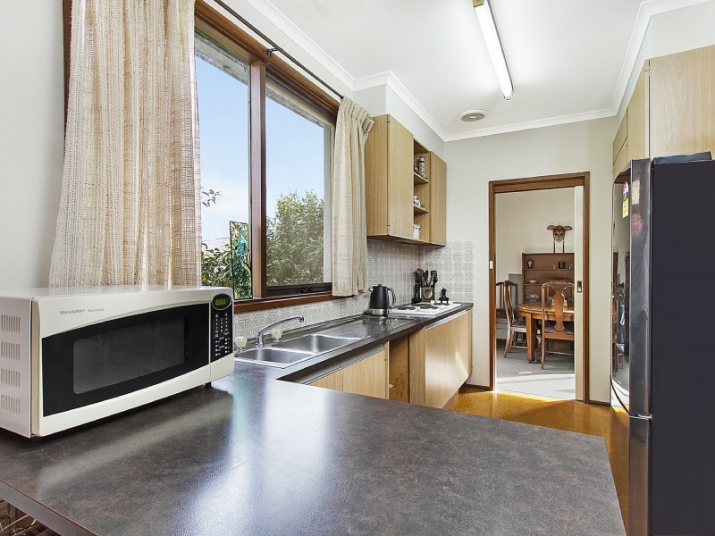 2/968 Riversdale Road, Surrey Hills VIC 3127