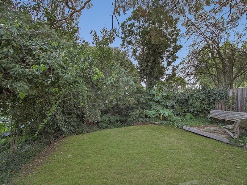 24 Hamel Street, Box Hill South VIC 3128