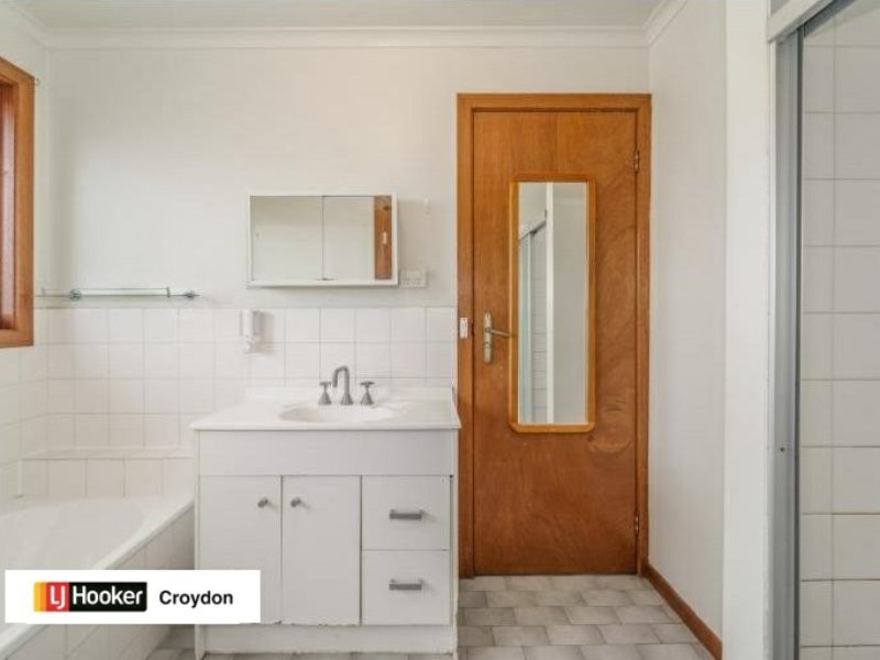 63 Goulburn Drive, Rowville VIC 3178