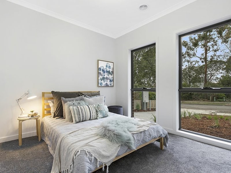 Units 2, 3 & 4/20 Laird Street, Croydon VIC 3136