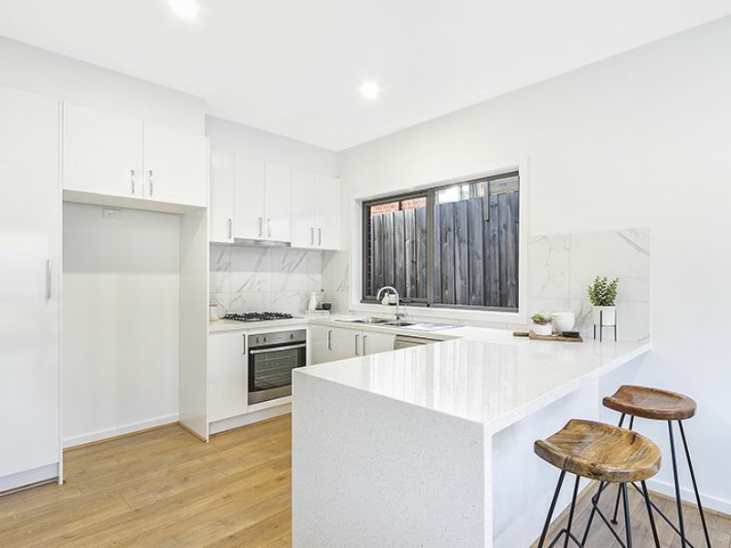 Units 2, 3 & 4/20 Laird Street, Croydon VIC 3136
