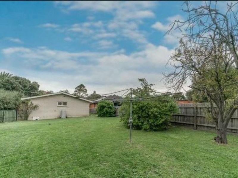 8 Haering Road, Boronia VIC 3155