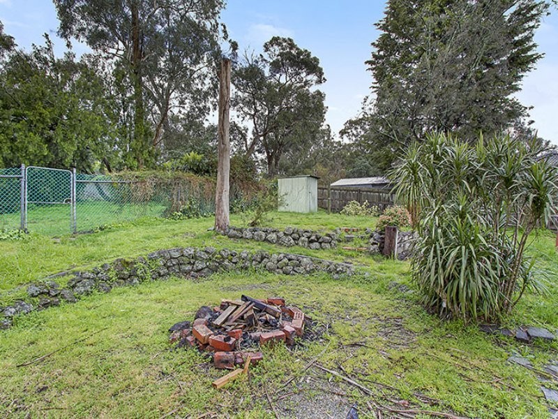 17 Wells Avenue, Boronia VIC 3155