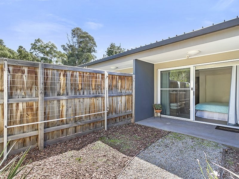 8 White Close, Lilydale VIC 3140