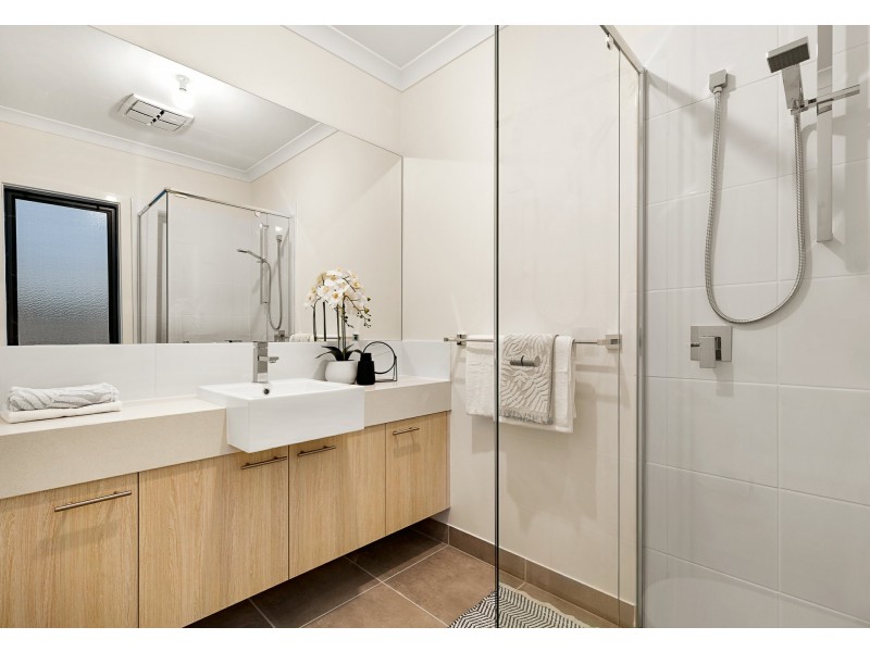 35 Linacre Drive, Bundoora VIC 3083