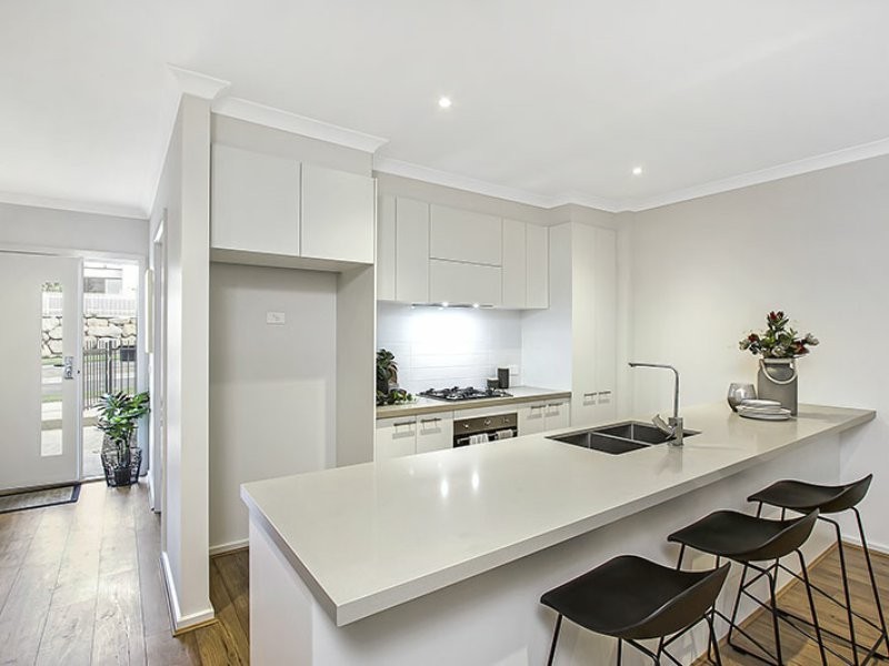 17 Linacre Drive, Bundoora VIC 3083