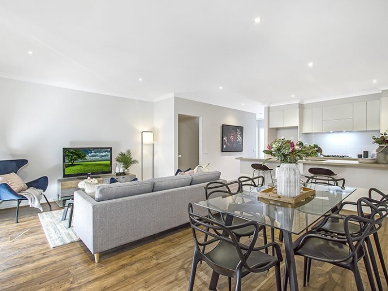 17 Linacre Drive, Bundoora VIC 3083