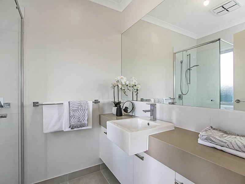 17 Linacre Drive, Bundoora VIC 3083