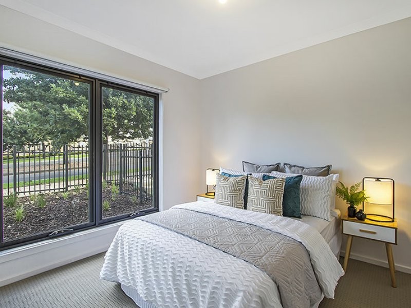 17 Linacre Drive, Bundoora VIC 3083