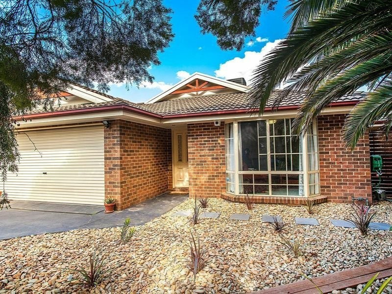2A Louisa Street, Croydon VIC 3136