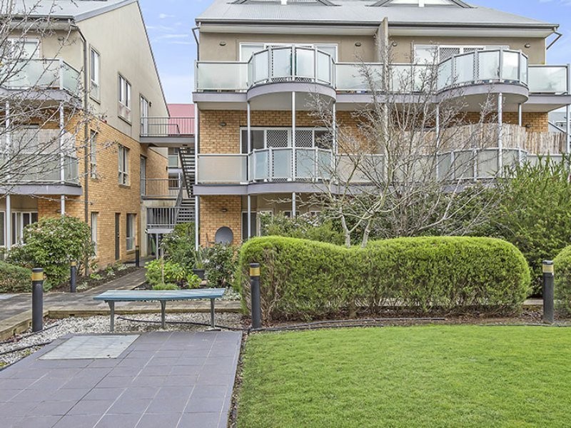 Apartment 54/13-15 Hewish Road, Croydon VIC 3136