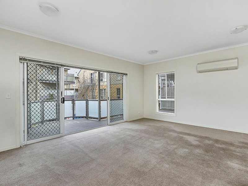 Apartment 54/13-15 Hewish Road, Croydon VIC 3136