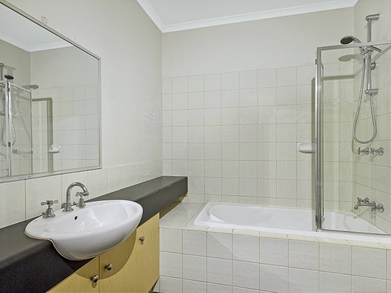 Apartment 54/13-15 Hewish Road, Croydon VIC 3136