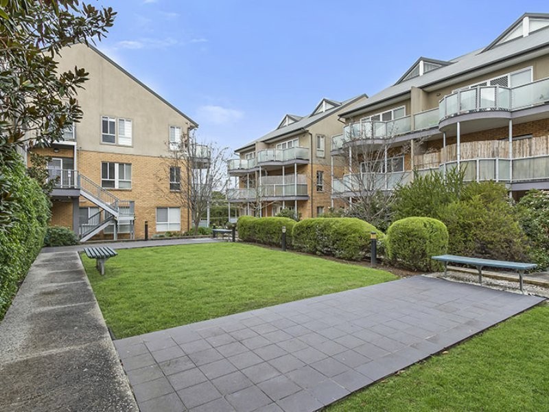 Apartment 54/13-15 Hewish Road, Croydon VIC 3136
