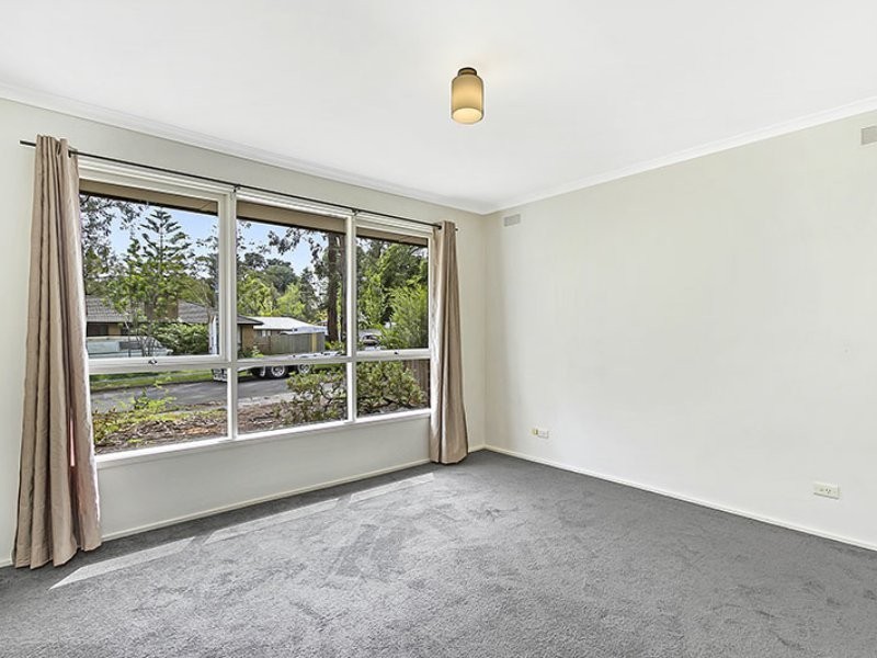 25 Aileen Avenue, Montrose VIC 3765