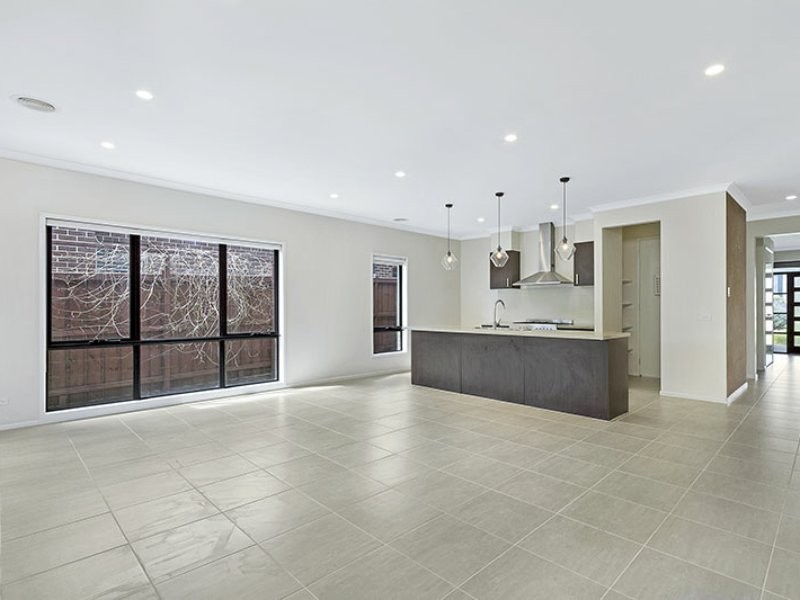 4 Rappold Court, Croydon VIC 3136