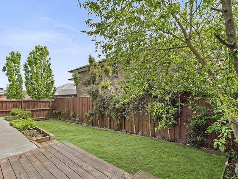 4 Rappold Court, Croydon VIC 3136