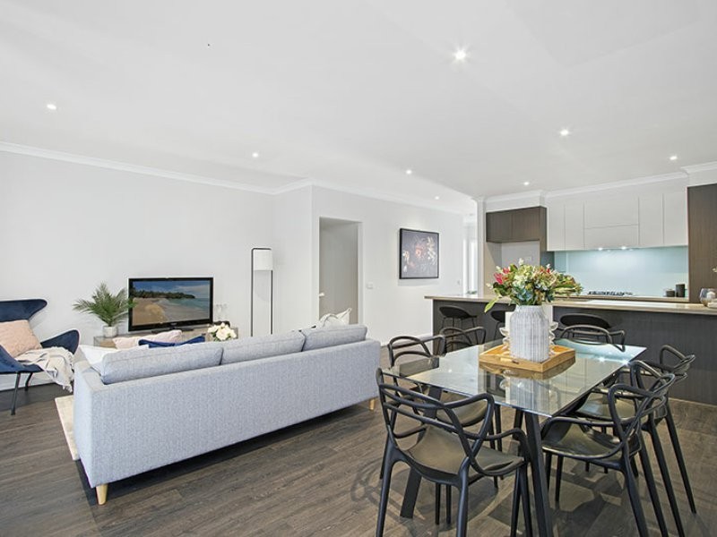 13 Linacre Drive, Bundoora VIC 3083