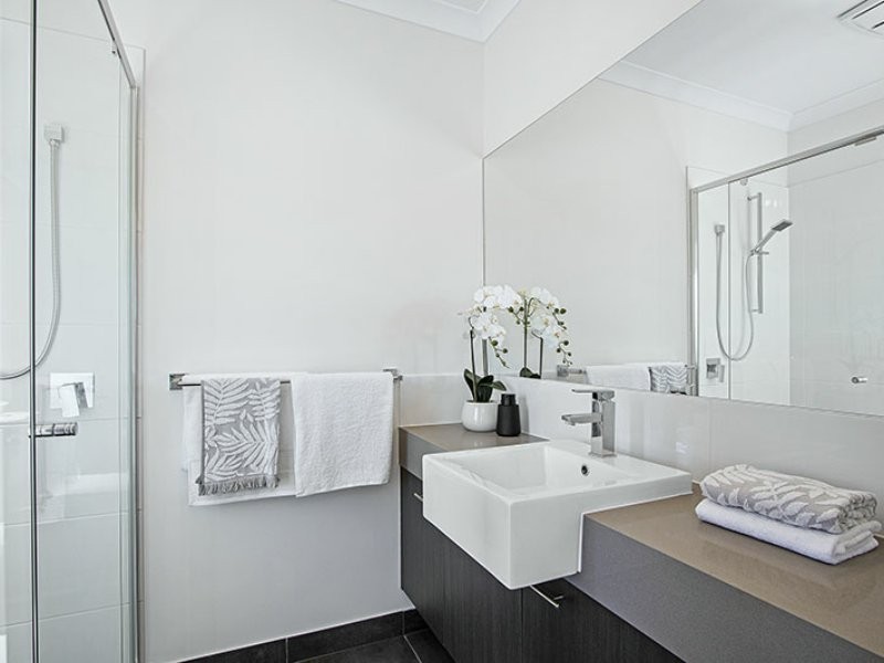 13 Linacre Drive, Bundoora VIC 3083