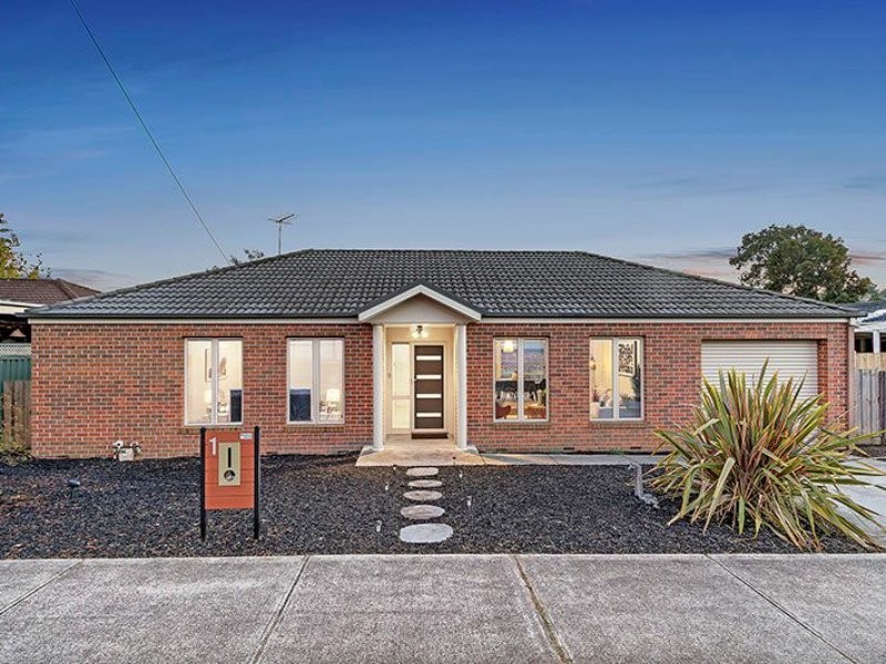 1 Rachael Drive, Mooroolbark VIC 3138