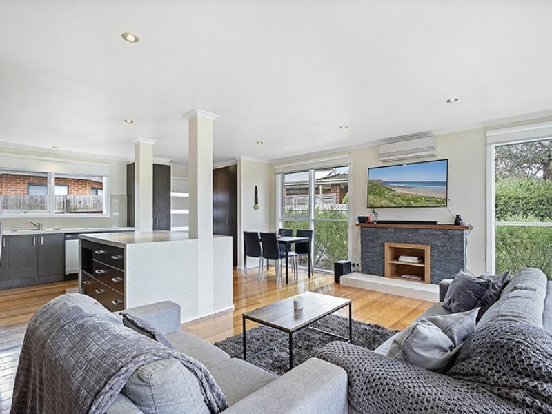 23 Durham Road, Kilsyth VIC 3137