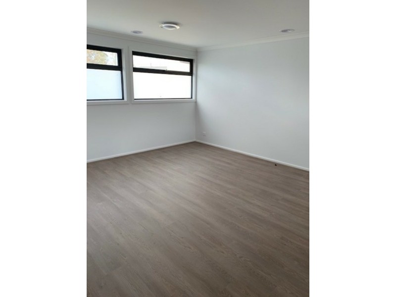 7/2-4 Arthur Place, Croydon VIC 3136