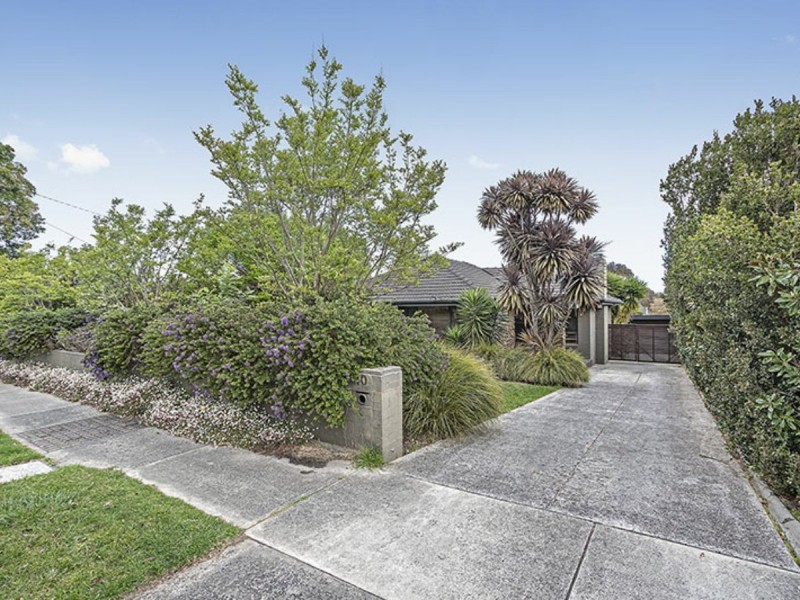 40 Fortuna Avenue, Croydon VIC 3136