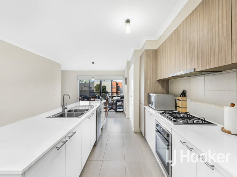 12 Yellow Gum Crescent, Mooroolbark VIC 3138