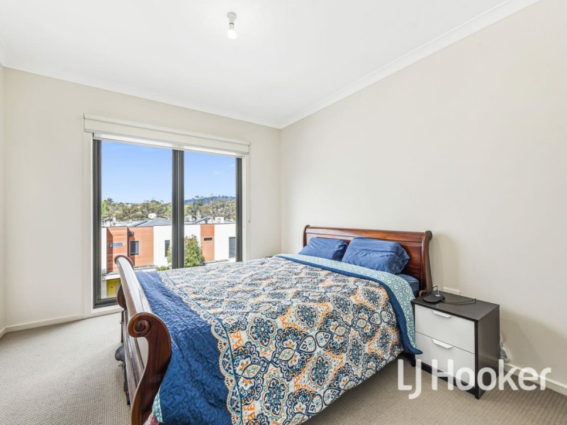 12 Yellow Gum Crescent, Mooroolbark VIC 3138