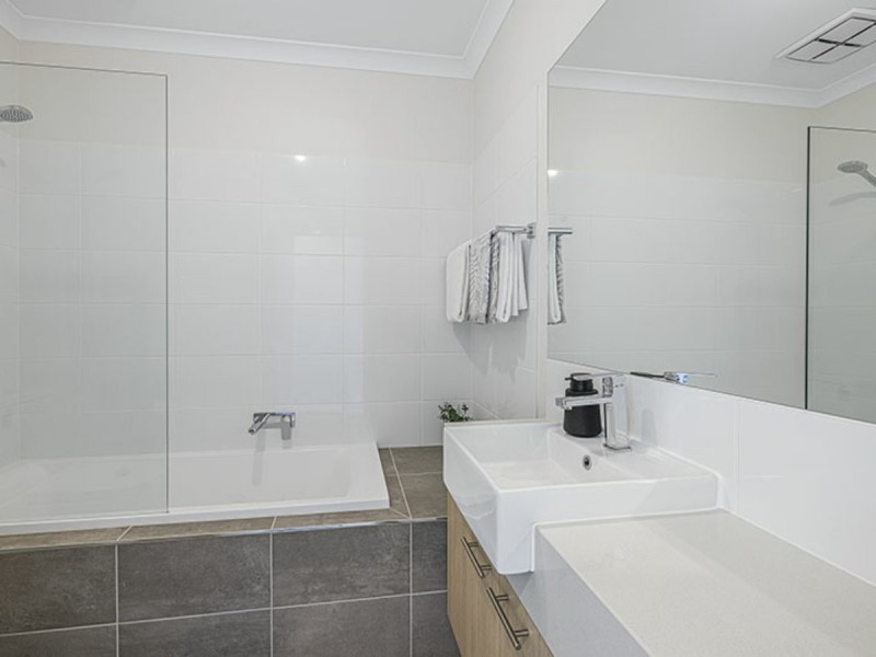 59 Weir Loop, Bundoora VIC 3083