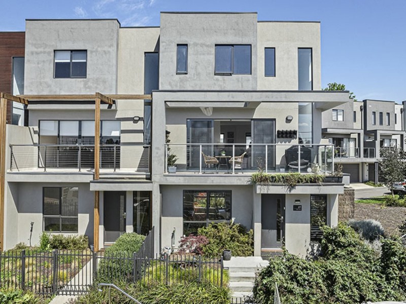 69 Weir Loop, Bundoora VIC 3083