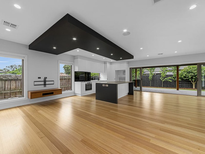 10A Mimosa Avenue, Kilsyth VIC 3137