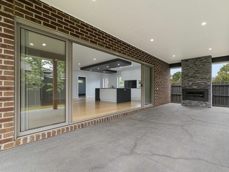 10A Mimosa Avenue, Kilsyth VIC 3137