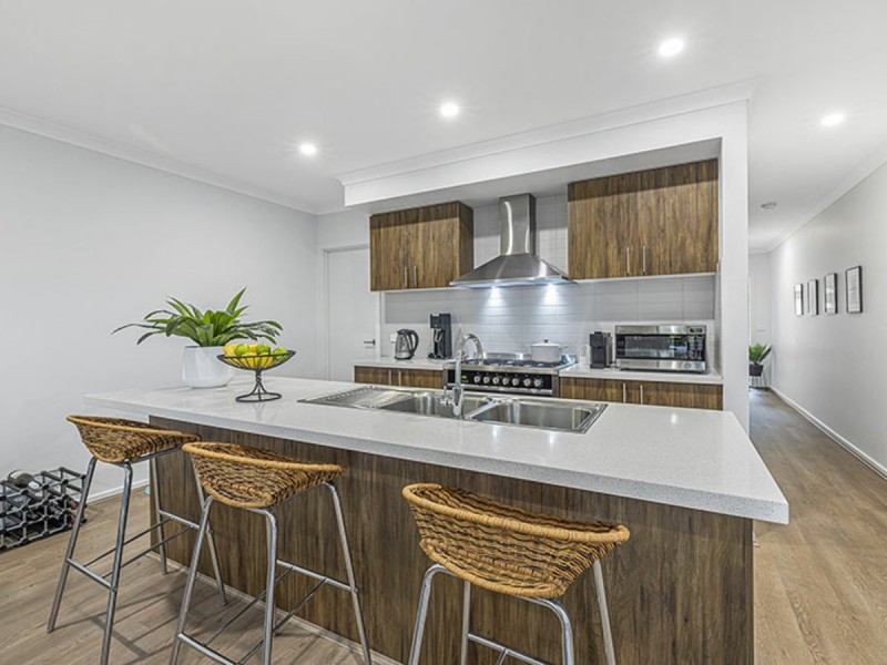 7/2-4 Arthur Place, Croydon VIC 3136