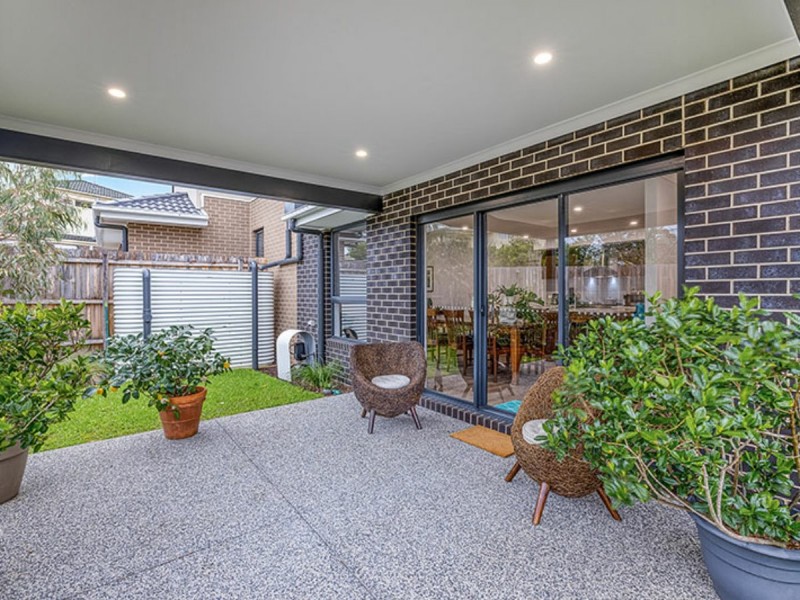 7/2-4 Arthur Place, Croydon VIC 3136