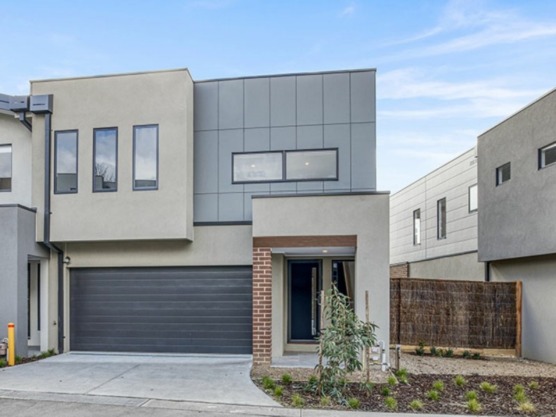 33 Weir Loop, Bundoora VIC 3083