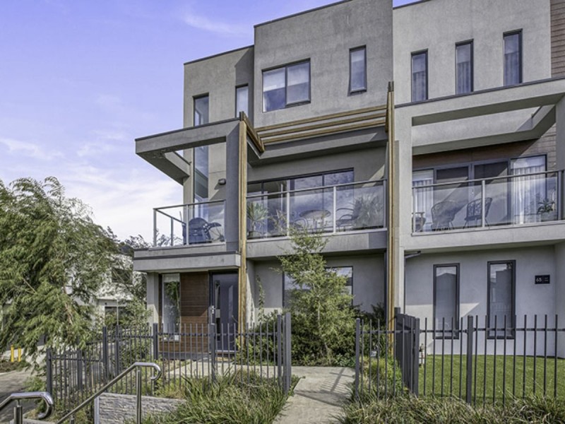 63 Weir Loop, Bundoora VIC 3083