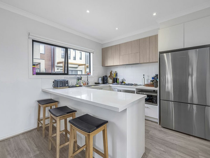 63 Weir Loop, Bundoora VIC 3083