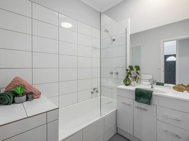 10 Mimosa Avenue, Kilsyth VIC 3137