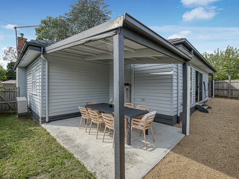 10 Mimosa Avenue, Kilsyth VIC 3137