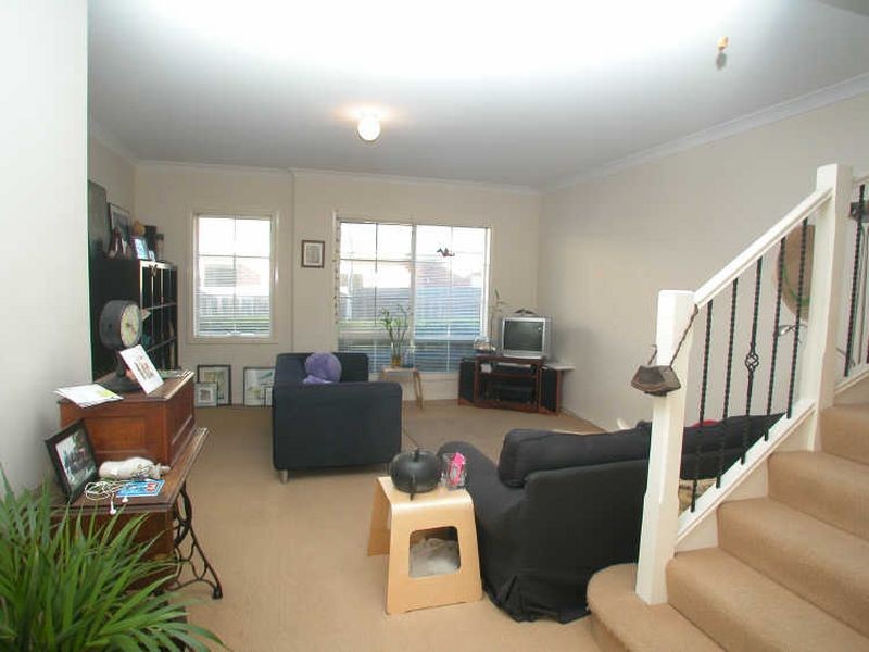 3/19 Lusher Road, Croydon VIC 3136