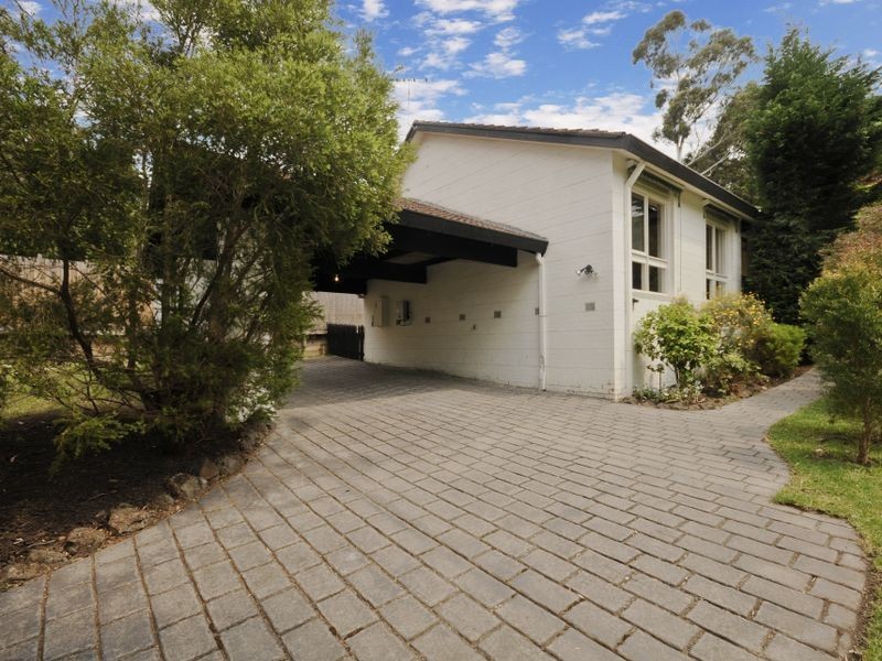 23 Mulawa Street, Croydon North VIC 3136