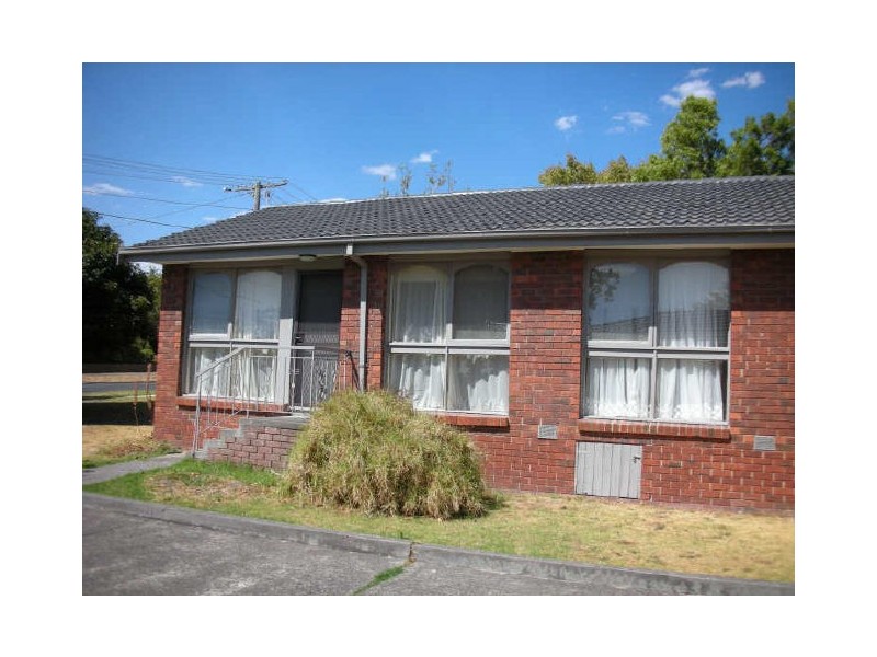 1/16 Landale Avenue, Croydon VIC 3136