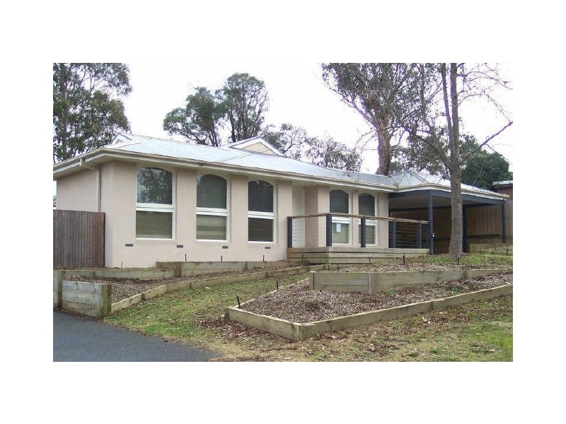 11 Bulga Street, Mooroolbark VIC 3138