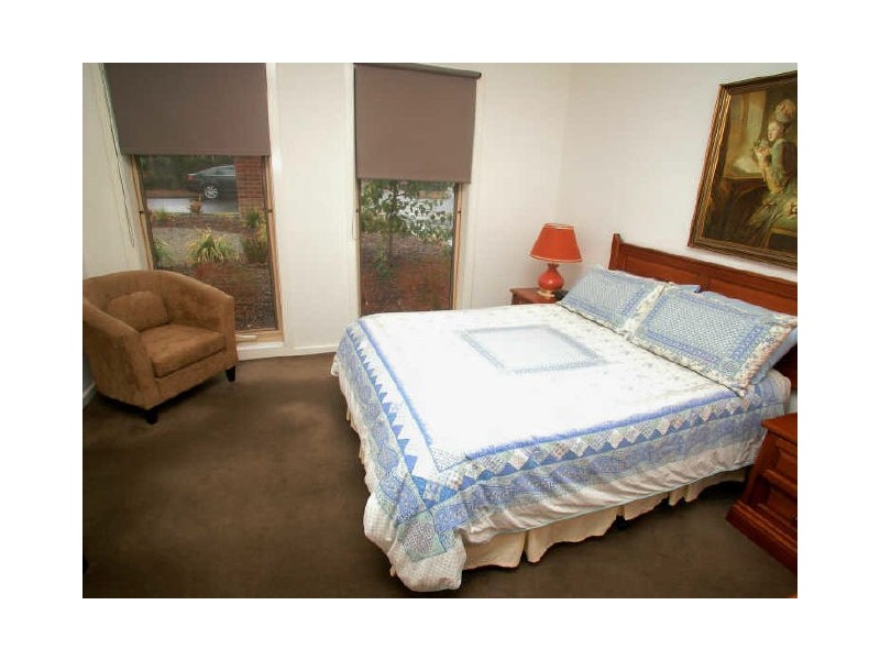 1/8 Hopetoun Street, Mitcham VIC 3132