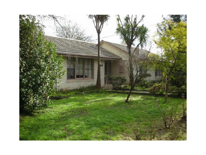 21 Lincoln Road, Croydon VIC 3136