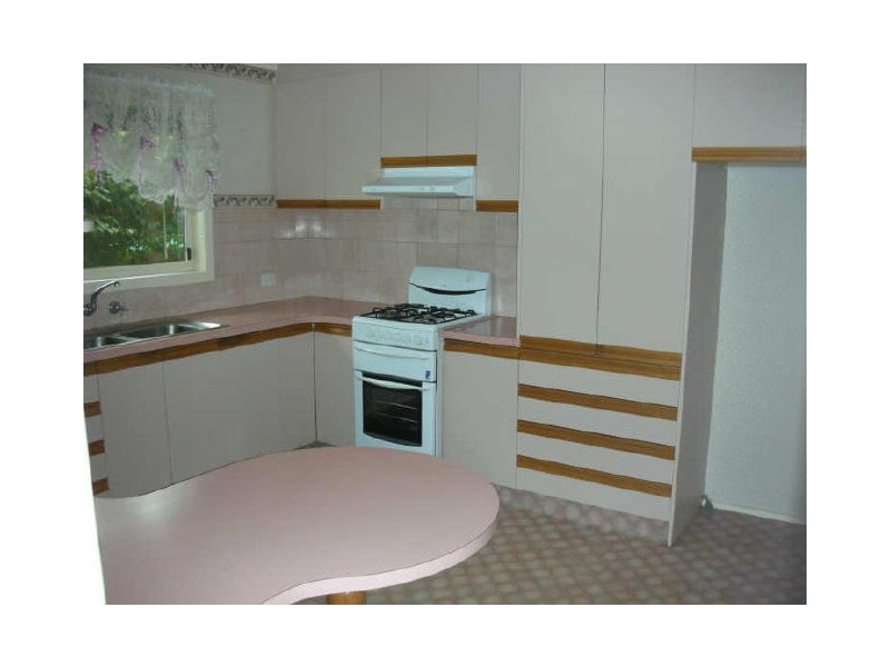 21 Lincoln Road, Croydon VIC 3136