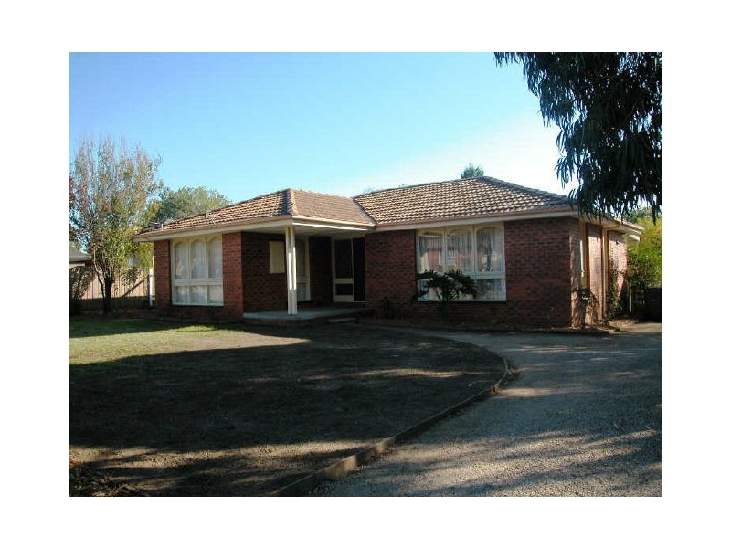 87 Sellick Drive, Croydon VIC 3136