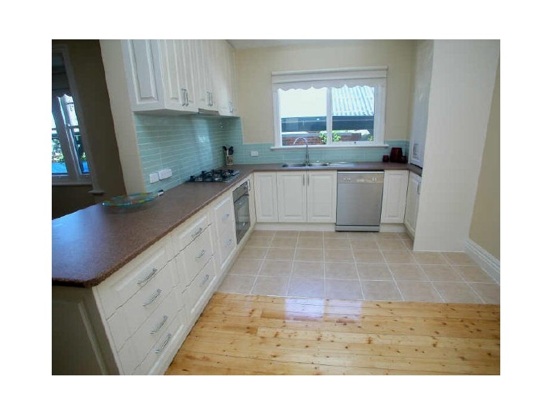 317 Mount Dandenong Road, Croydon VIC 3136